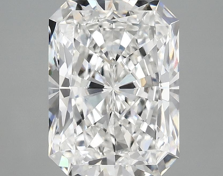 3.01 Carat Radiant Shaped Excellent Cut VS1 IGI Certified Lab Grown Diamond