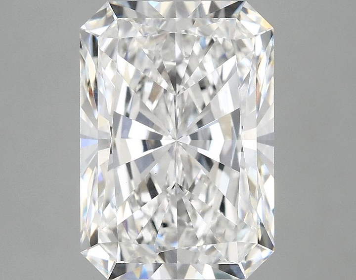 4.09 Carat Radiant Shaped Ideal Cut VS1 IGI Certified Lab Grown Diamond