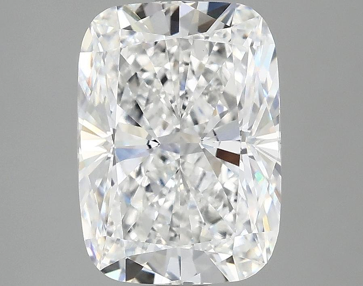 3.08 Carat Cushion Shaped Excellent Cut VVS2 IGI Certified Lab Grown Diamond