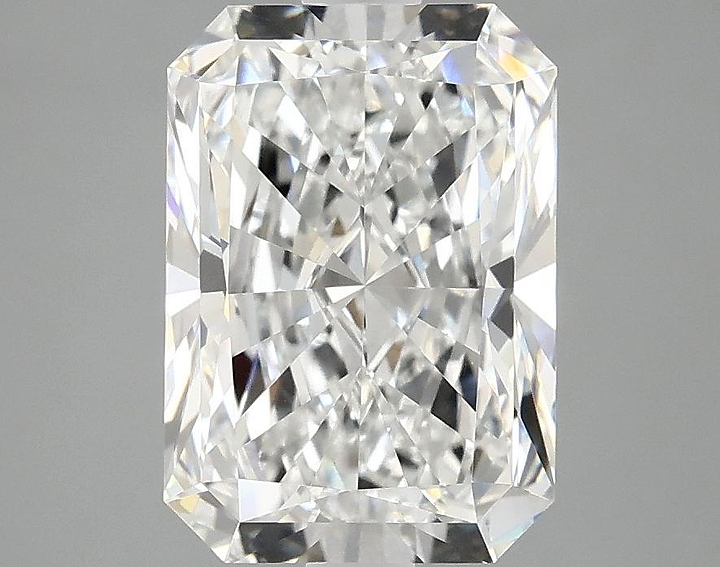 2.97 Carat Radiant Shaped Ideal Cut VVS2 IGI Certified Lab Grown Diamond