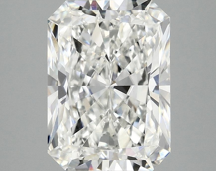 3.08 Carat Radiant Shaped Excellent Cut VS1 IGI Certified Lab Grown Diamond