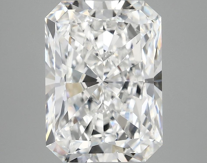 4.07 Carat Radiant Shaped Excellent Cut VVS2 IGI Certified Lab Grown Diamond