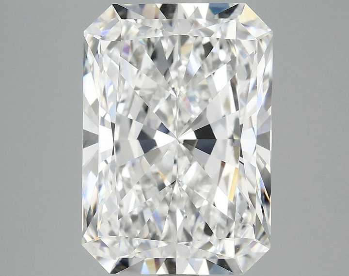 4.99 Carat Radiant Shaped Ideal Cut VS1 IGI Certified Lab Grown Diamond