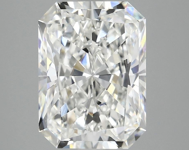 3.81 Carat Radiant Shaped Excellent Cut VVS2 IGI Certified Lab Grown Diamond