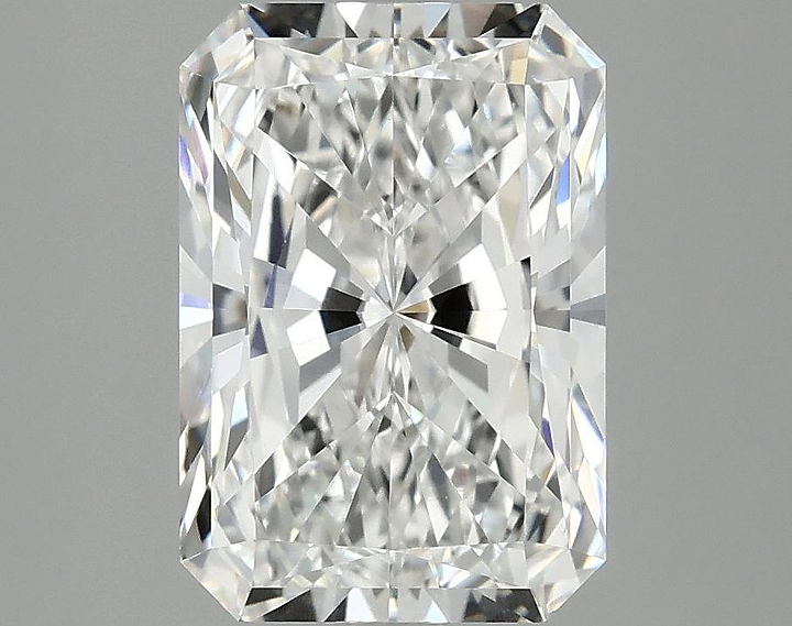3.09 Carat Radiant Shaped Ideal Cut VS1 IGI Certified Lab Grown Diamond