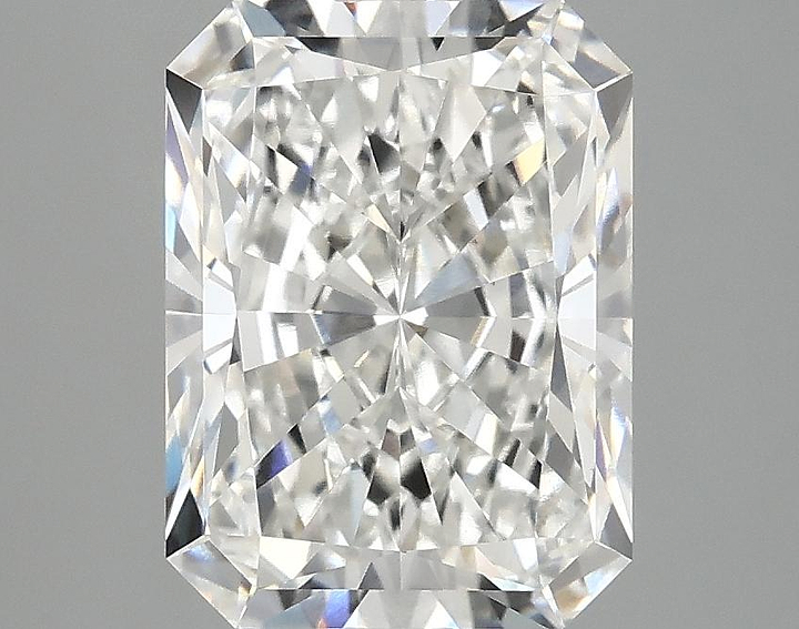 3.1 Carat Radiant Shaped Excellent Cut VS1 IGI Certified Lab Grown Diamond