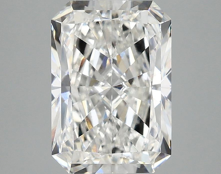 3.02 Carat Radiant Shaped Ideal Cut VS1 IGI Certified Lab Grown Diamond