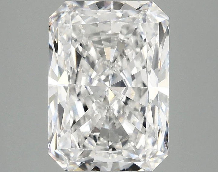3.07 Carat Radiant Shaped Ideal Cut VS1 IGI Certified Lab Grown Diamond