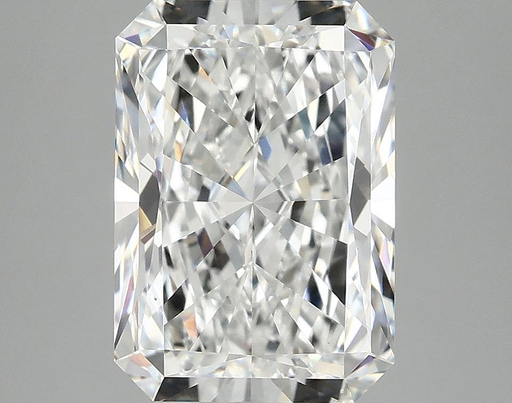 4.07 Carat Radiant Shaped Ideal Cut VVS2 IGI Certified Lab Grown Diamond