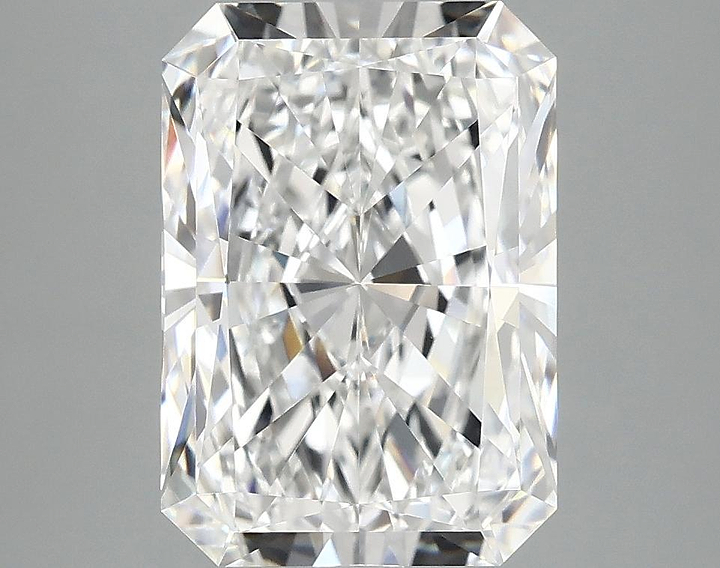 3.65 Carat Radiant Shaped Ideal Cut VVS2 IGI Certified Lab Grown Diamond