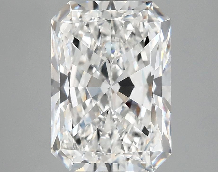 3.96 Carat Radiant Shaped Ideal Cut VS1 IGI Certified Lab Grown Diamond
