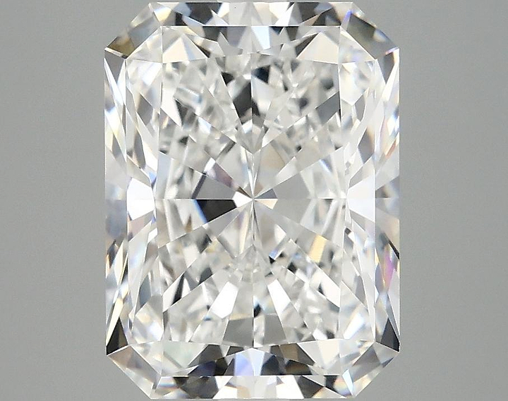 4.09 Carat Radiant Shaped Excellent Cut VVS2 IGI Certified Lab Grown Diamond