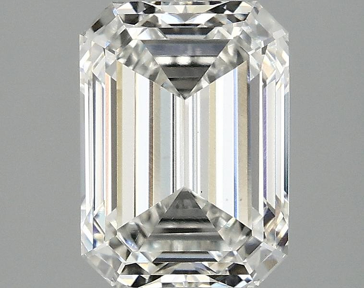 2.47 Carat Emerald Shaped Excellent Cut VS1 IGI Certified Lab Grown Diamond