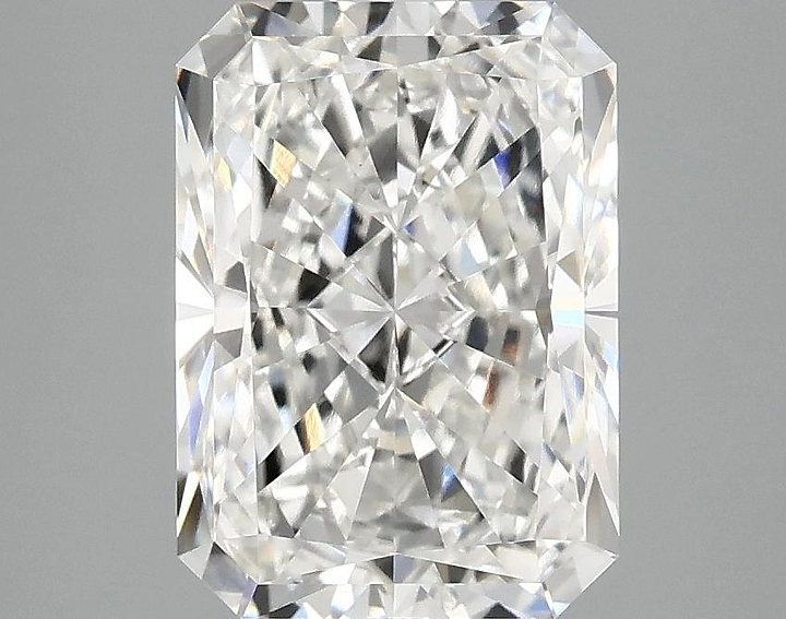 3.0 Carat Radiant Shaped Ideal Cut VS1 IGI Certified Lab Grown Diamond