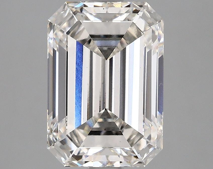 2.97 Carat Emerald Shaped Ideal Cut VS2 IGI Certified Lab Grown Diamond