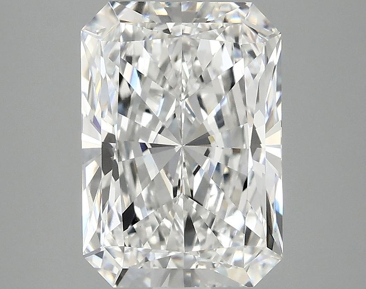3.08 Carat Radiant Shaped Ideal Cut VS1 IGI Certified Lab Grown Diamond