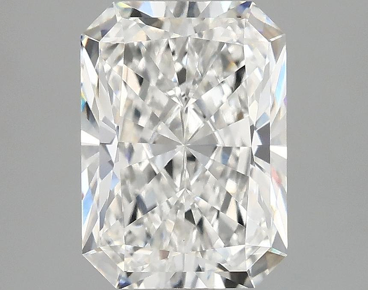 2.59 Carat Radiant Shaped Ideal Cut VS1 IGI Certified Lab Grown Diamond