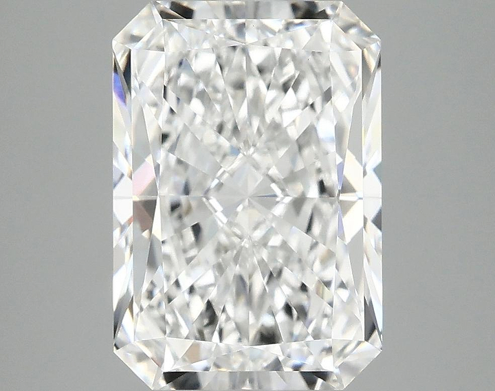 4.06 Carat Radiant Shaped Ideal Cut VVS2 IGI Certified Lab Grown Diamond