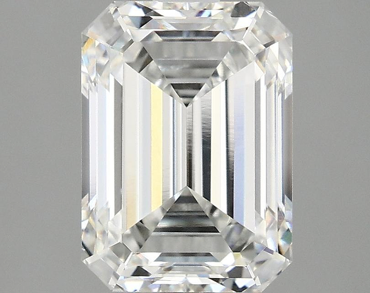 2.9 Carat Emerald Shaped Excellent Cut VS2 IGI Certified Lab Grown Diamond