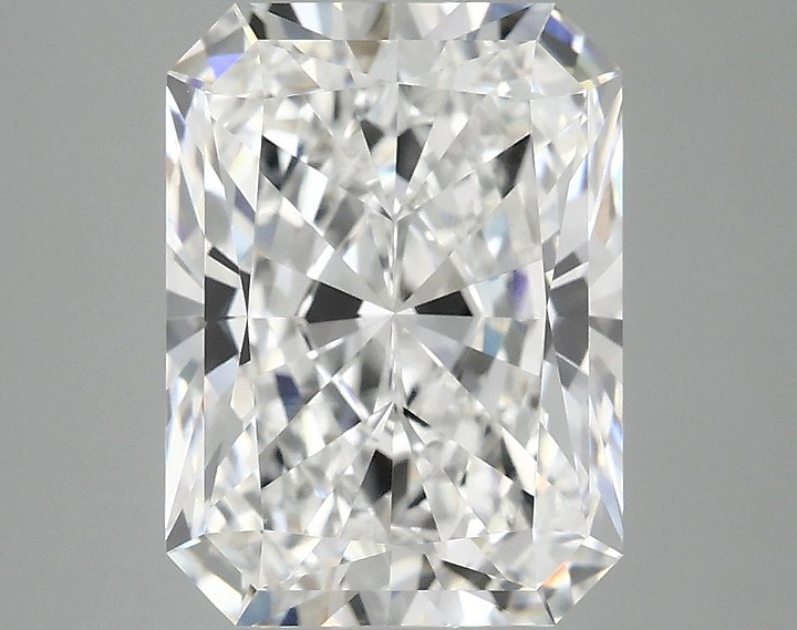 4.09 Carat Radiant Shaped Excellent Cut VVS2 IGI Certified Lab Grown Diamond