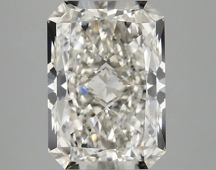 2.92 Carat Radiant Shaped Ideal Cut VVS2 IGI Certified Lab Grown Diamond