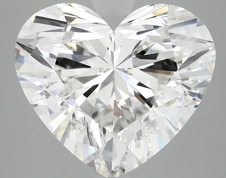 5.1 Carat Heart Shaped Ideal Cut VVS2 IGI Certified Lab Grown Diamond