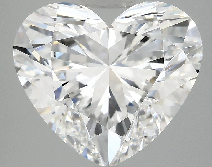 5.05 Carat Heart Shaped Ideal Cut VVS2 IGI Certified Lab Grown Diamond