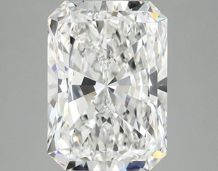 4.03 Carat Radiant Shaped Ideal Cut VVS2 IGI Certified Lab Grown Diamond
