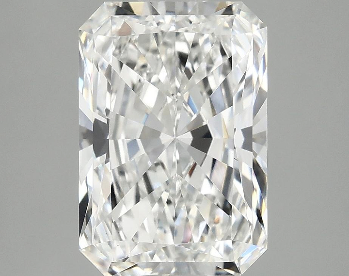 3.03 Carat Radiant Shaped Ideal Cut VS1 IGI Certified Lab Grown Diamond