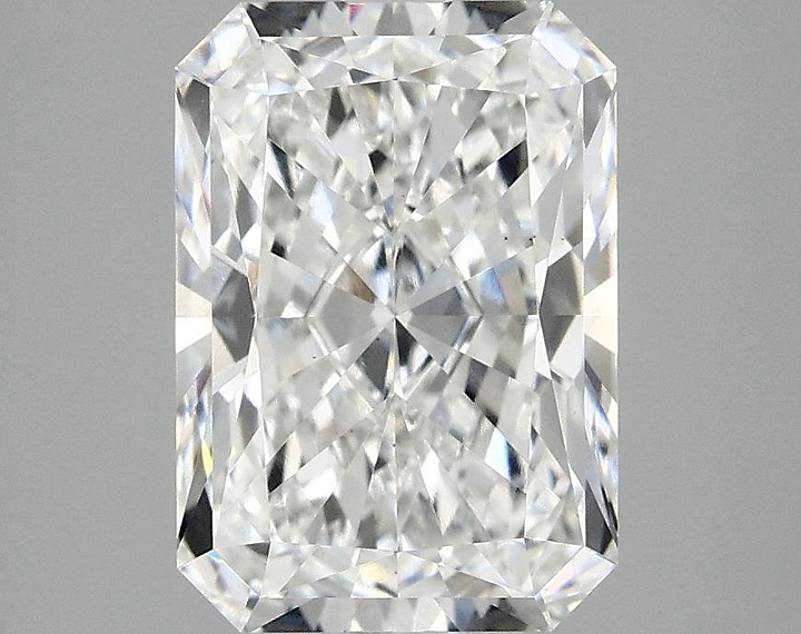 3.07 Carat Radiant Shaped Ideal Cut VS1 IGI Certified Lab Grown Diamond