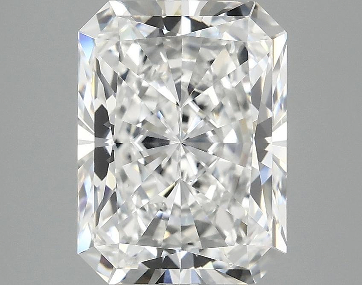 3.03 Carat Radiant Shaped Excellent Cut VS1 IGI Certified Lab Grown Diamond