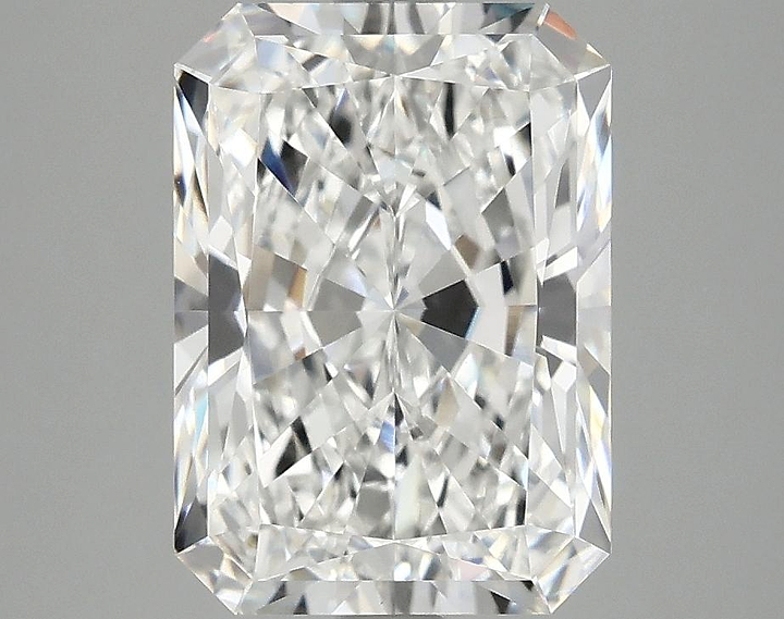 3.57 Carat Radiant Shaped Ideal Cut VVS2 IGI Certified Lab Grown Diamond