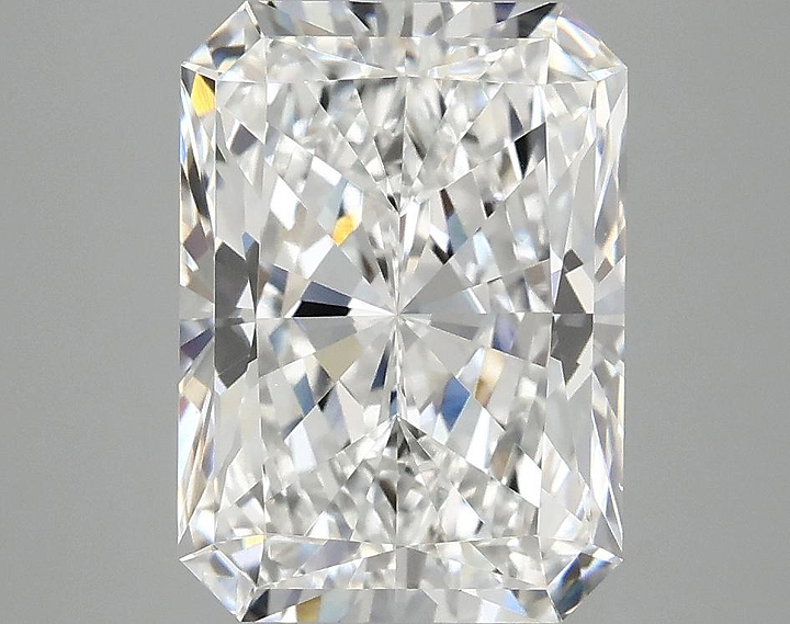 4.0 Carat Radiant Shaped Excellent Cut VVS2 IGI Certified Lab Grown Diamond