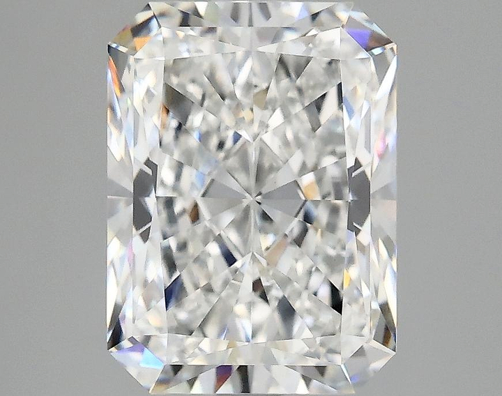 3.07 Carat Radiant Shaped Excellent Cut VVS2 IGI Certified Lab Grown Diamond