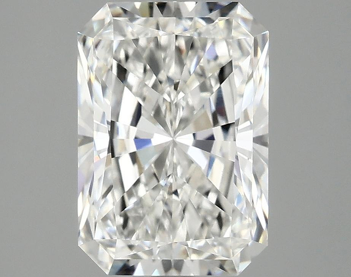 3.09 Carat Radiant Shaped Ideal Cut VS1 IGI Certified Lab Grown Diamond