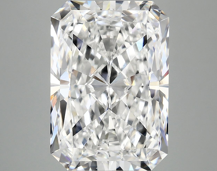 8.38 Carat Radiant Shaped Ideal Cut VVS2 IGI Certified Lab Grown Diamond