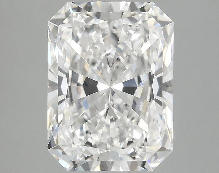3.1 Carat Radiant Shaped Excellent Cut VS1 IGI Certified Lab Grown Diamond