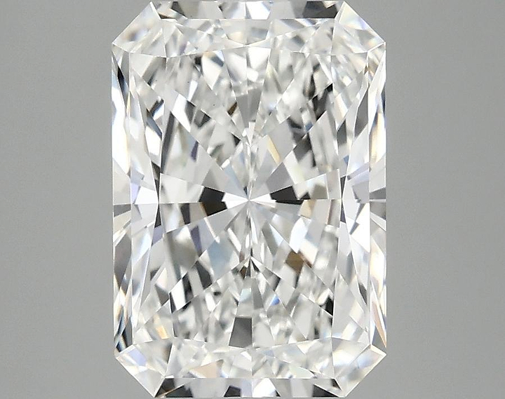 3.07 Carat Radiant Shaped Ideal Cut VS1 IGI Certified Lab Grown Diamond