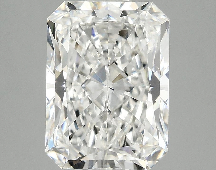 2.98 Carat Radiant Shaped Excellent Cut VVS2 IGI Certified Lab Grown Diamond