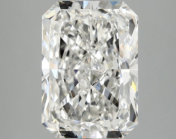 3.85 Carat Radiant Shaped Ideal Cut VS1 IGI Certified Lab Grown Diamond