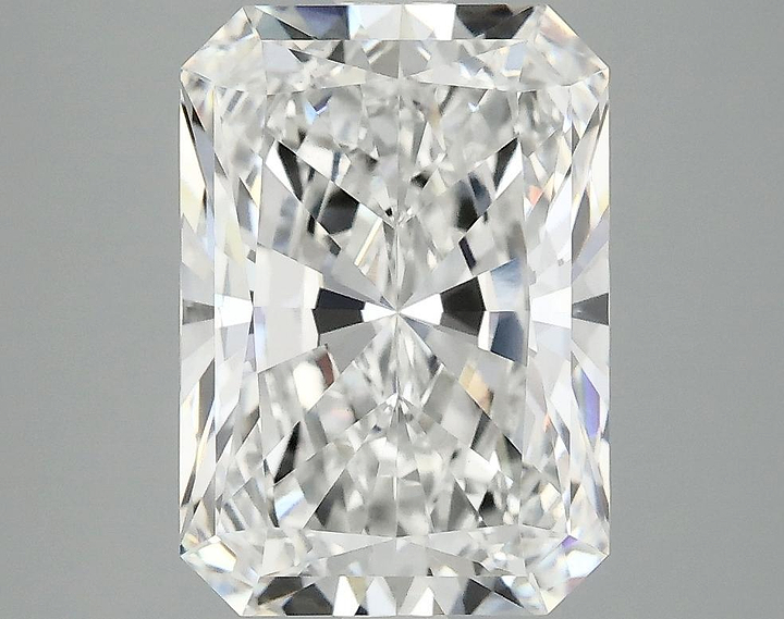 4.18 Carat Radiant Shaped Ideal Cut VVS2 IGI Certified Lab Grown Diamond