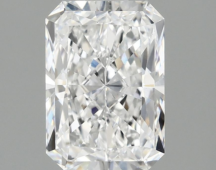 1.57 Carat Radiant Shaped Ideal Cut VS1 IGI Certified Lab Grown Diamond