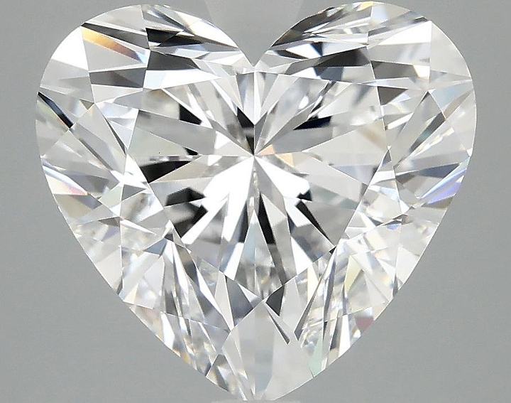 5.04 Carat Heart Shaped Ideal Cut VVS2 IGI Certified Lab Grown Diamond