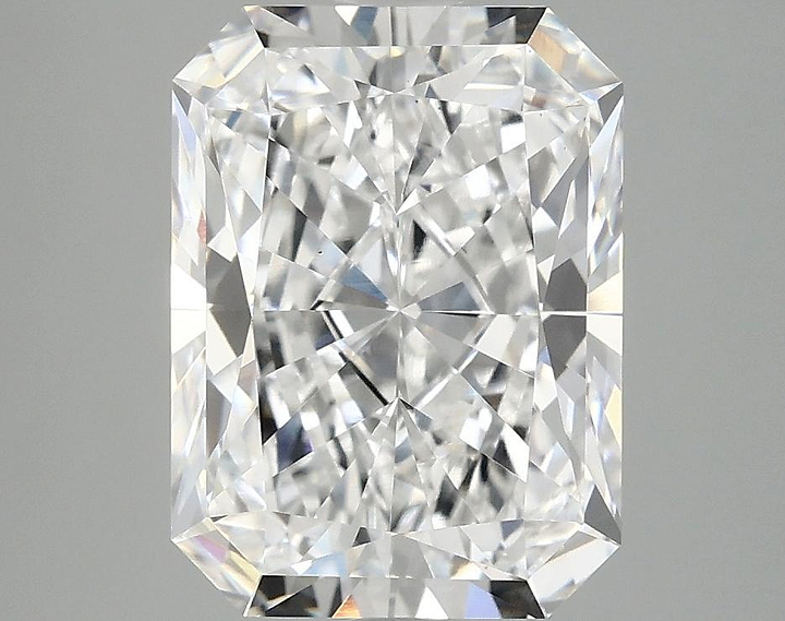 4.0 Carat Radiant Shaped Excellent Cut VS1 IGI Certified Lab Grown Diamond
