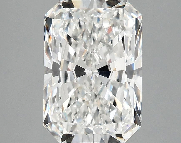 3.07 Carat Radiant Shaped Ideal Cut VS1 IGI Certified Lab Grown Diamond