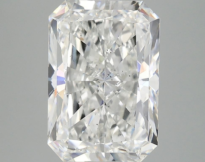 4.07 Carat Radiant Shaped Ideal Cut SI1 IGI Certified Lab Grown Diamond