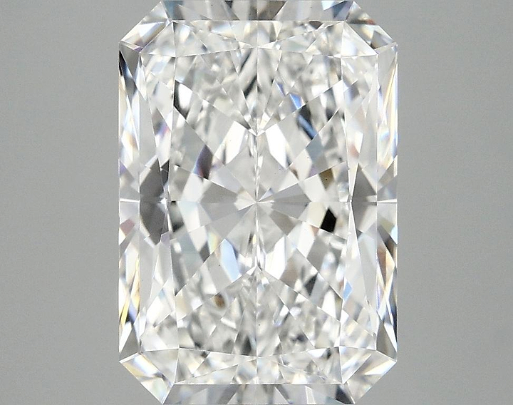 4.17 Carat Radiant Shaped Ideal Cut VS1 IGI Certified Lab Grown Diamond