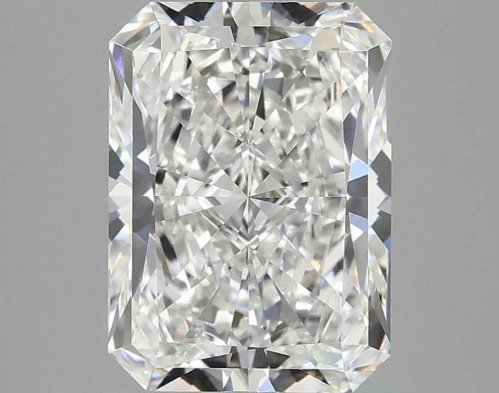 3.02 Carat Radiant Shaped Excellent Cut VVS2 IGI Certified Lab Grown Diamond