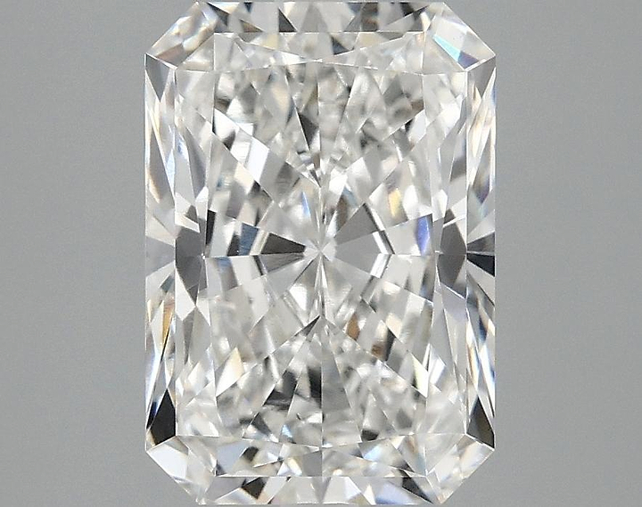 3.07 Carat Radiant Shaped Ideal Cut VVS2 IGI Certified Lab Grown Diamond