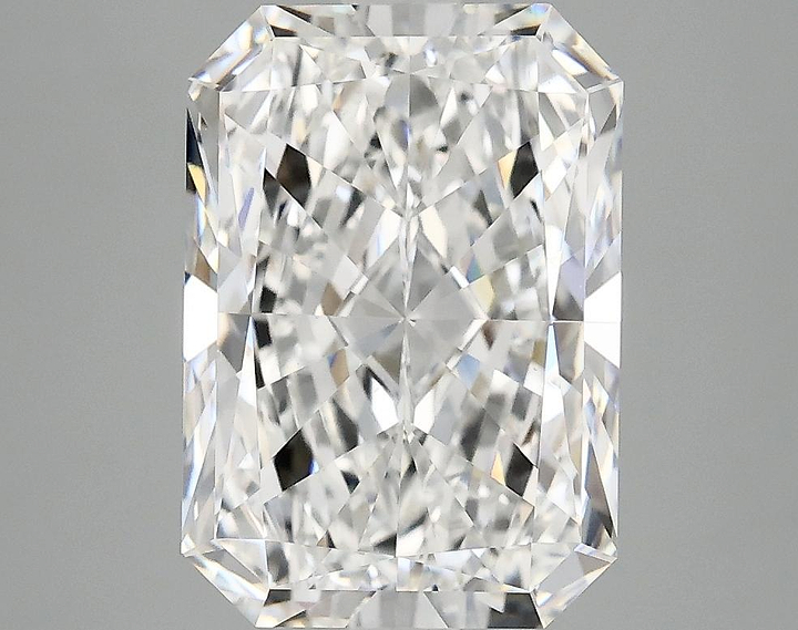 3.89 Carat Radiant Shaped Ideal Cut VS1 IGI Certified Lab Grown Diamond